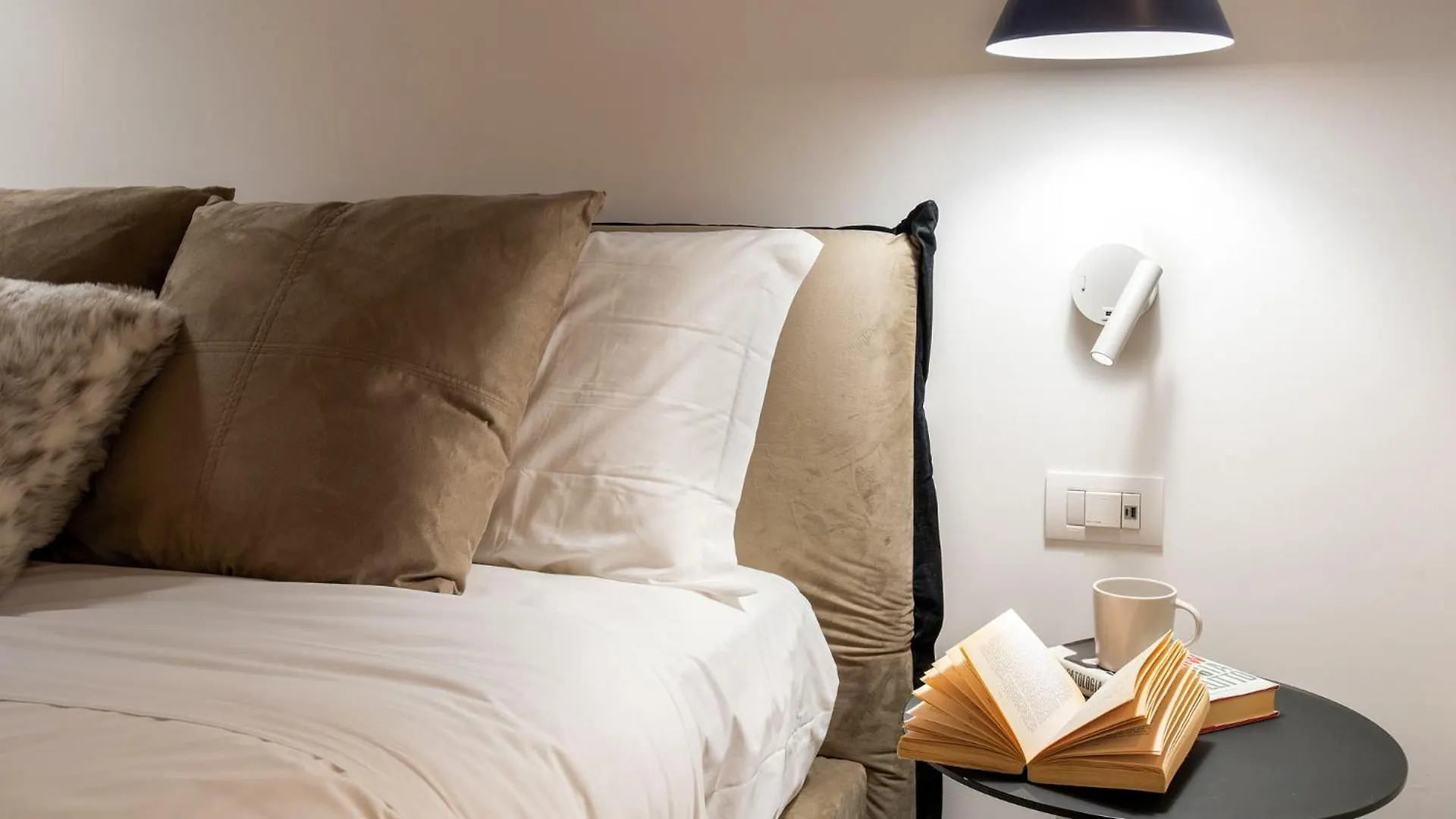 Pantheon Suites Rome 1 0*,  Italien