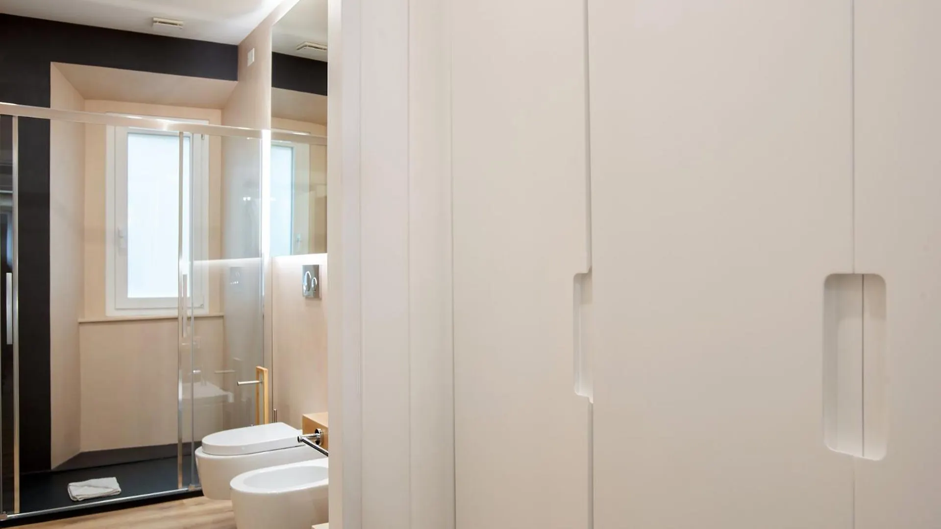 Pantheon Suites Rome 1 0*,  Italien